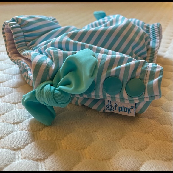I Play Swimmy Diaper w/ Stripes & Side Bows 6 mos - Picture 5 of 9